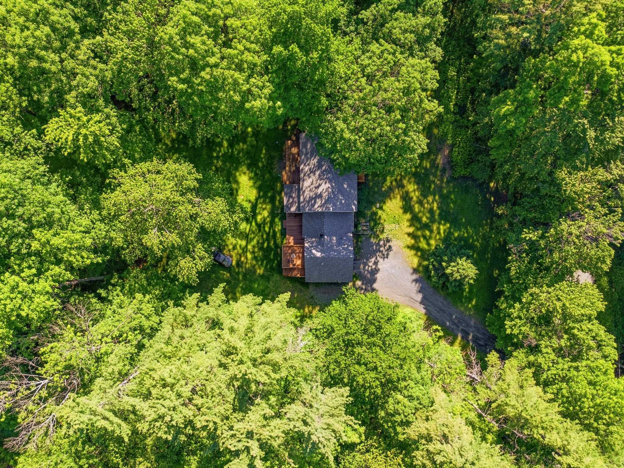 25 Pinneo Hill Road