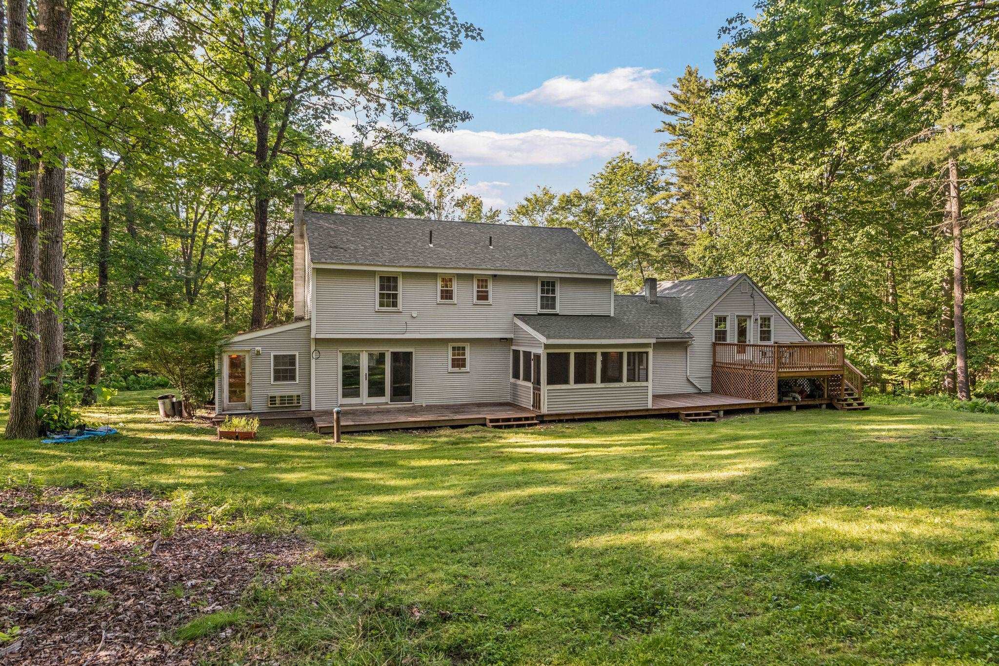 25 Pinneo Hill Road