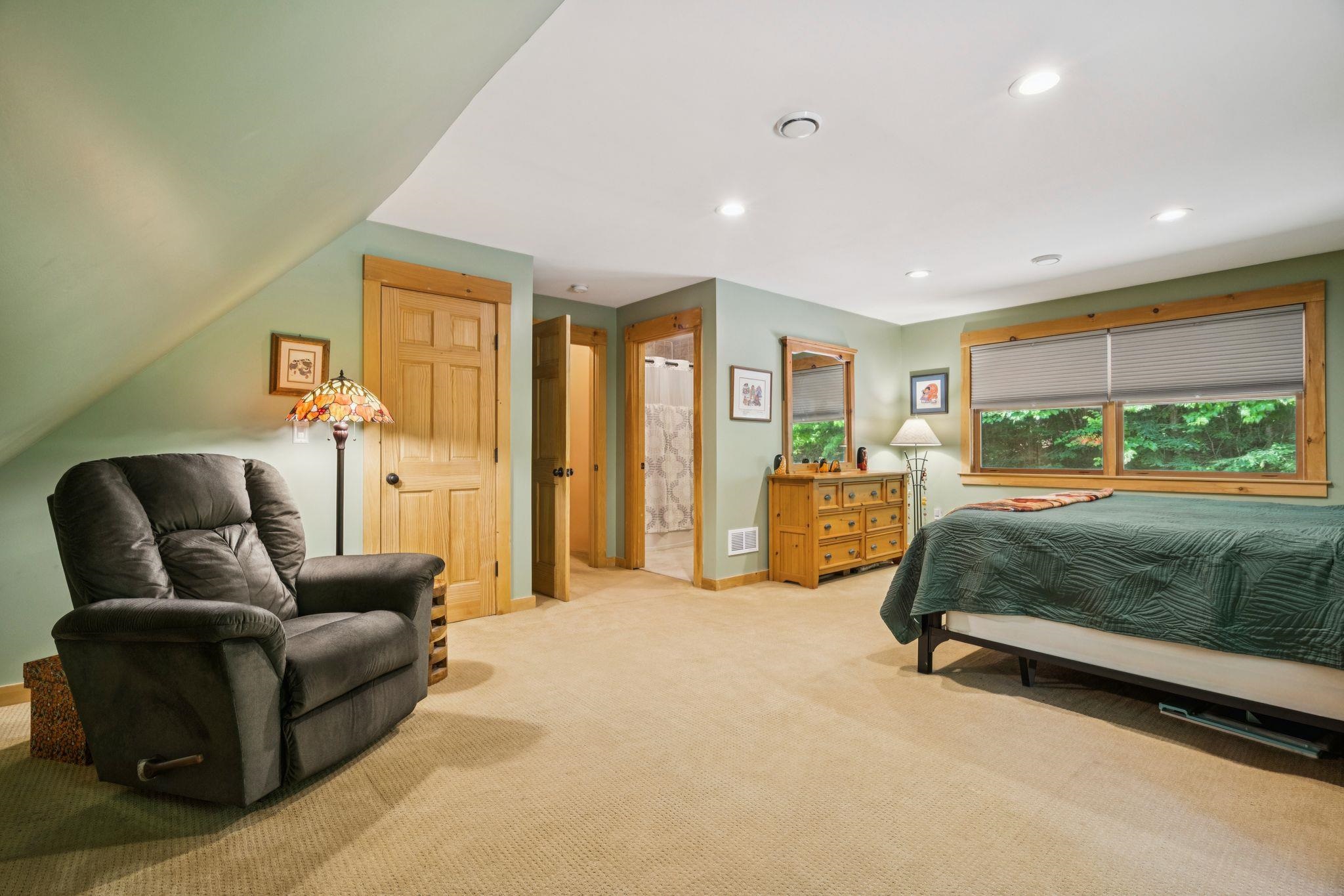 22 Cove Drive