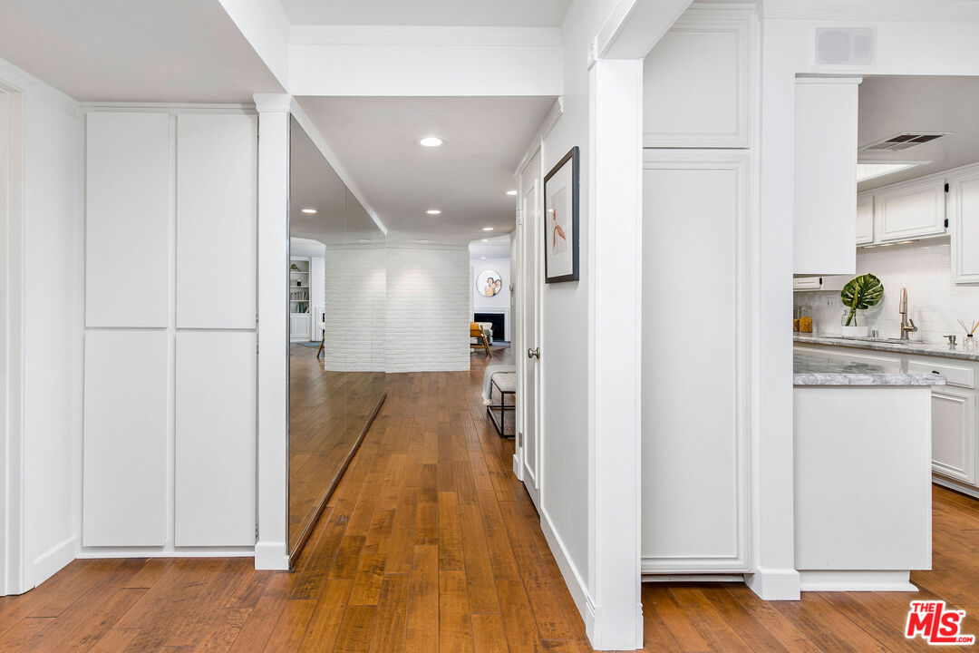 15480 Antioch St Unit: 304