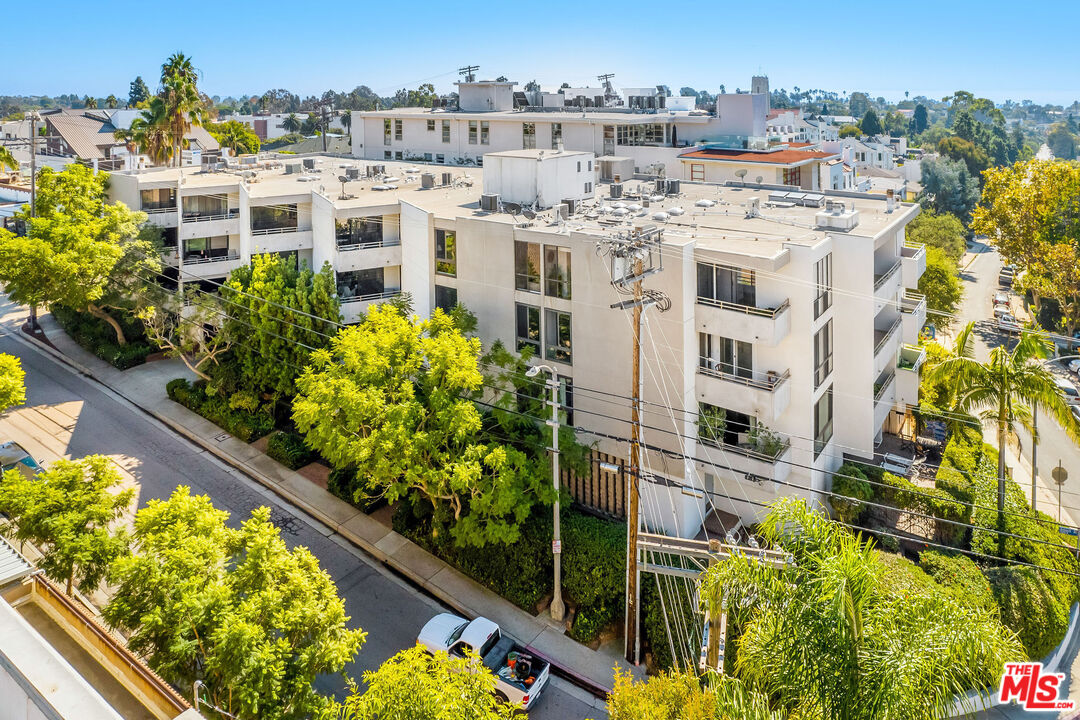 15480 Antioch St Unit: 304