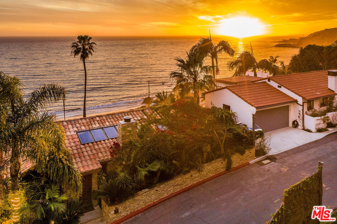 17810 Castellammare Dr