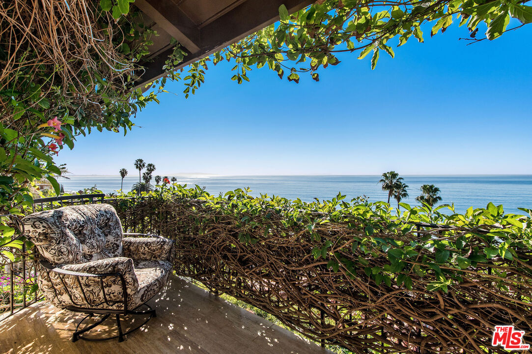 17810 Castellammare Dr