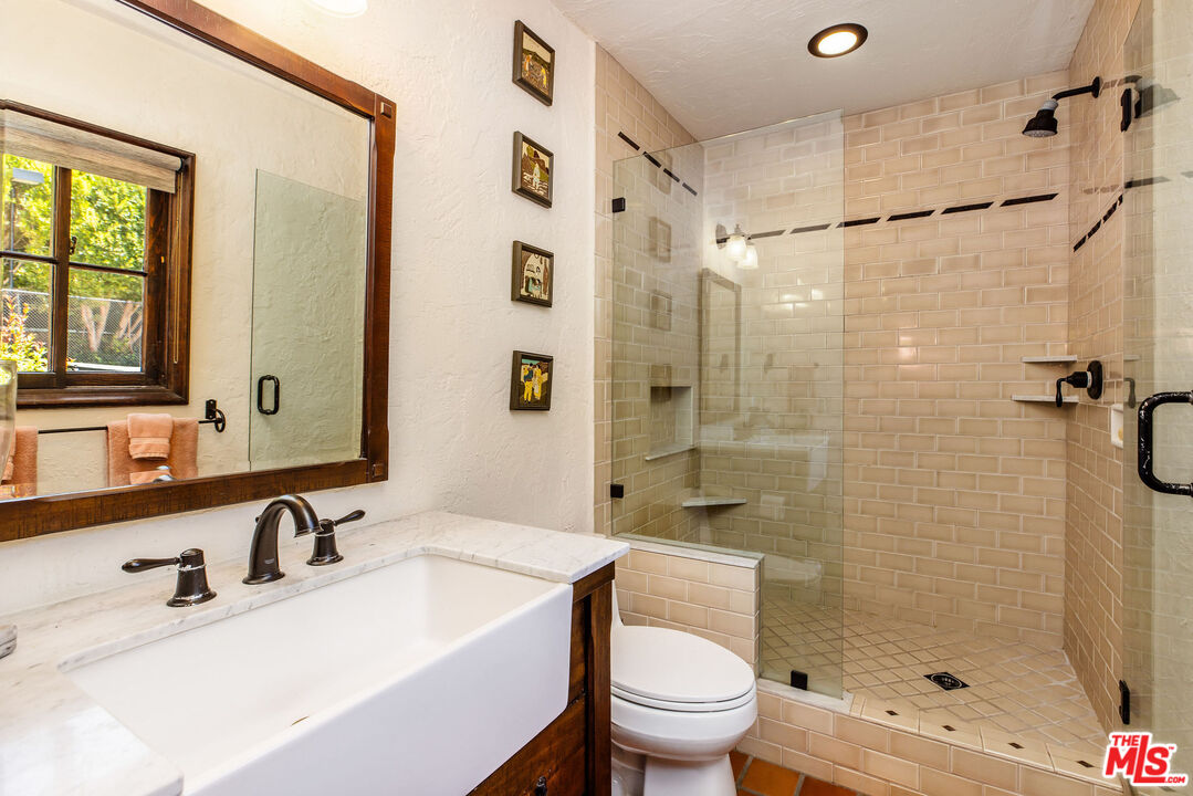 17447 Camino De Yatasto