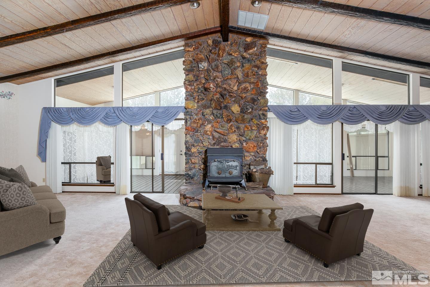 1129 Rice Road