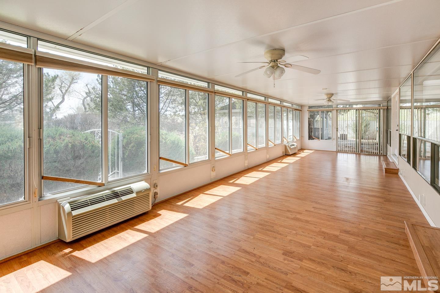 1129 Rice Road