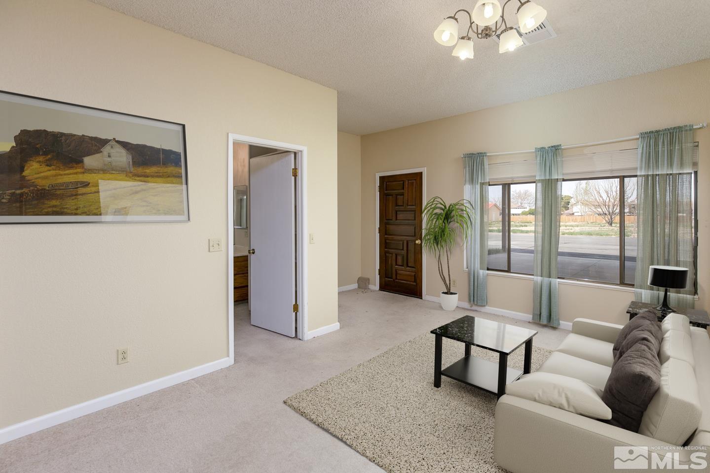 1129 Rice Road