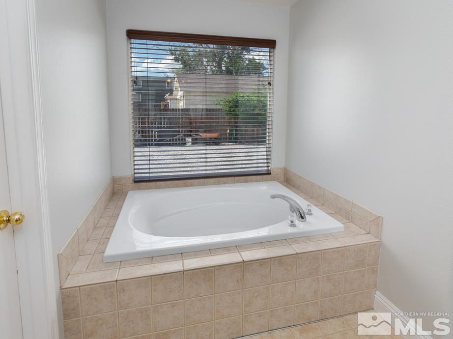 1162 Bon Accord Lane