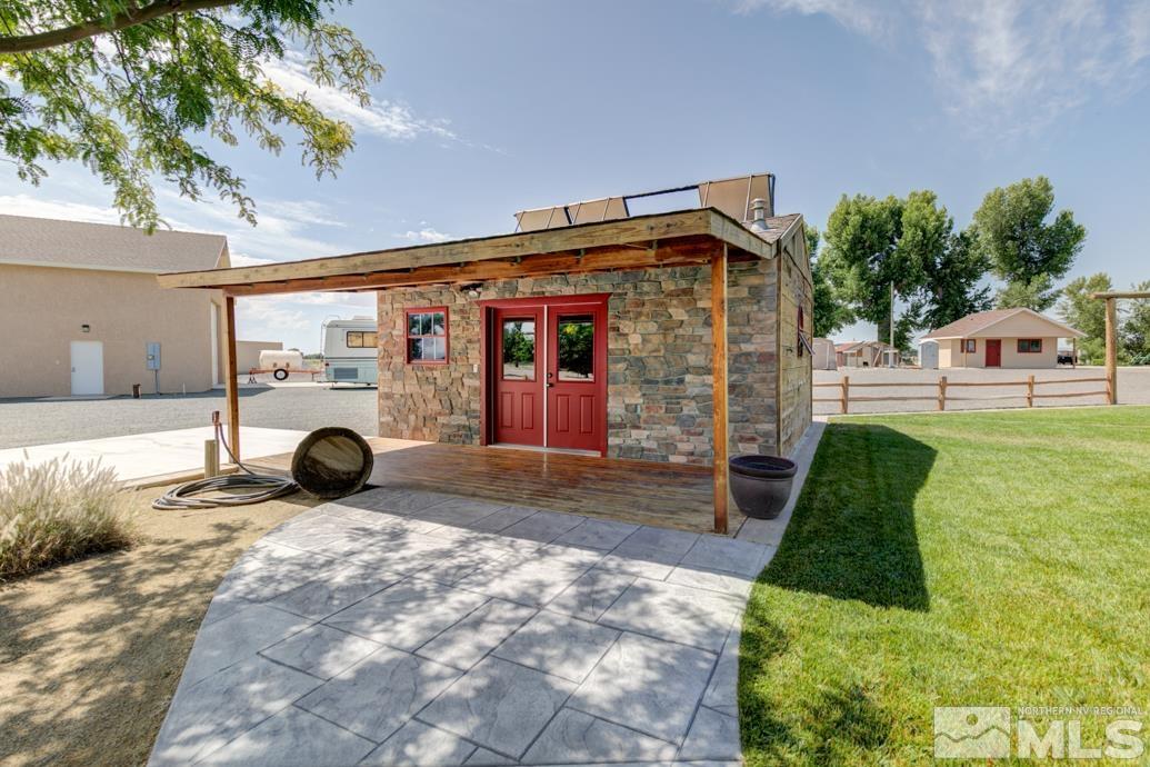 3376 Weaver Road