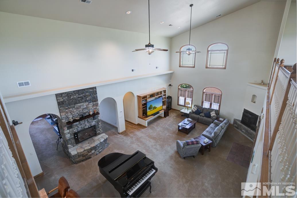 3376 Weaver Road