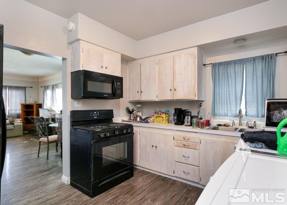 312 E Richards Street