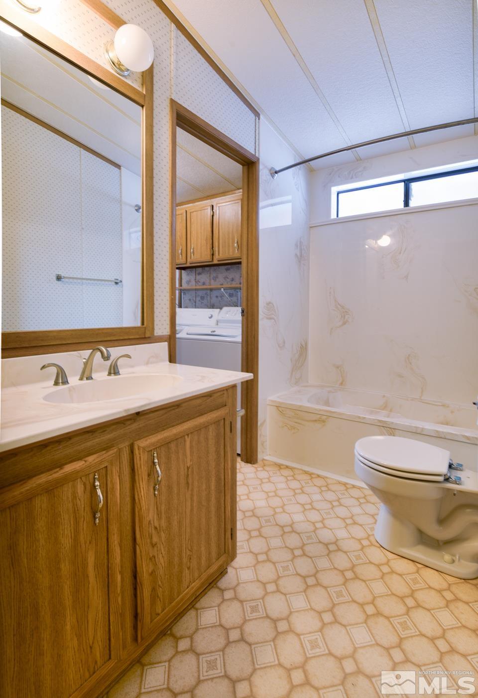 3700 Hillsboro Boulevard