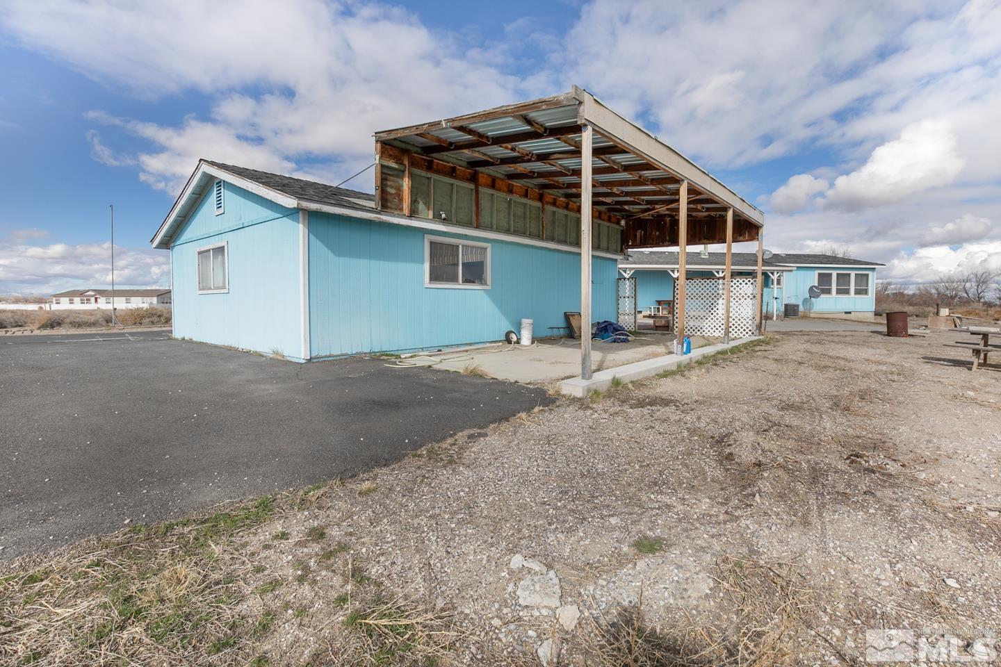 3700 Hillsboro Boulevard