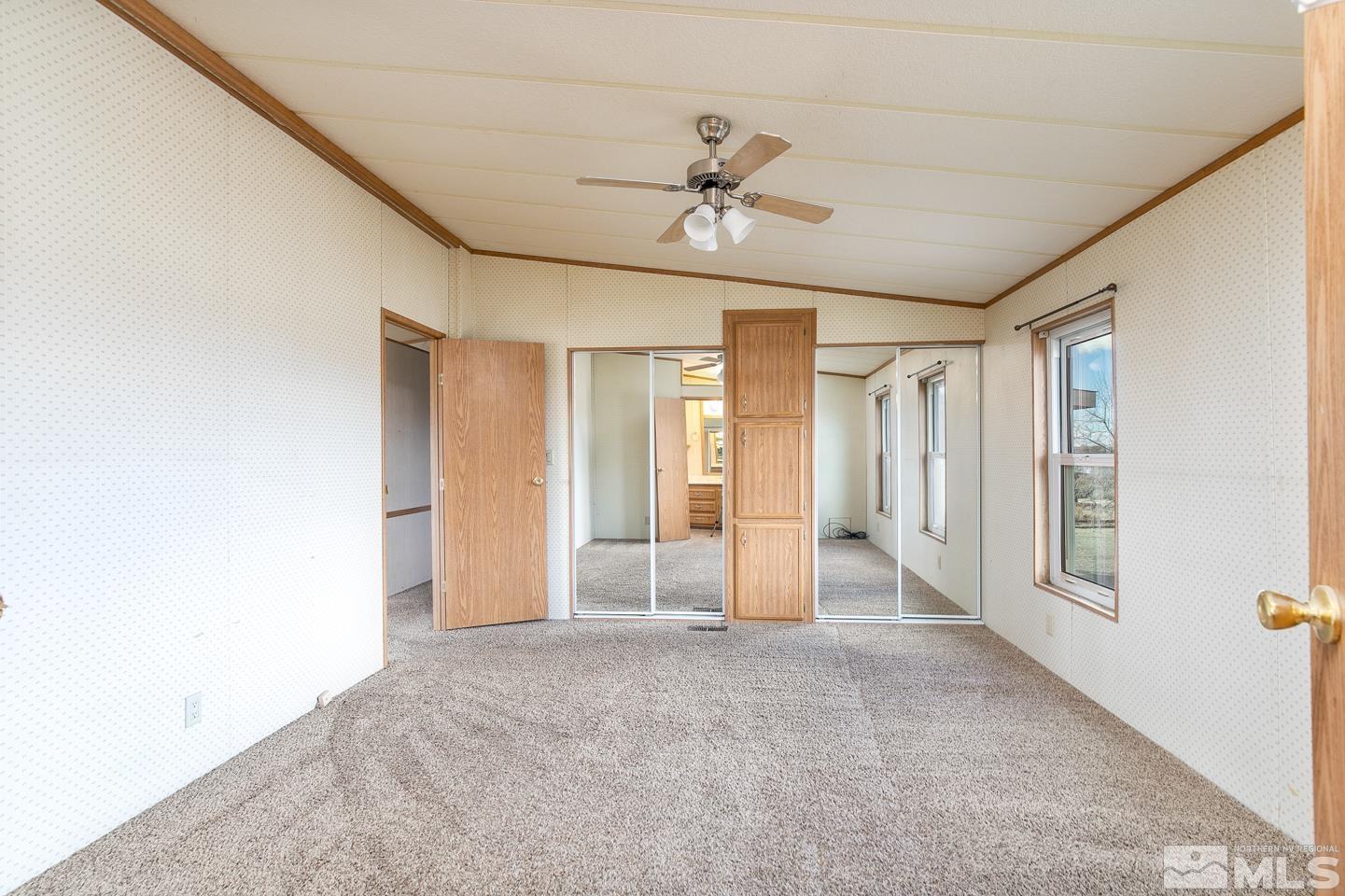 3700 Hillsboro Boulevard