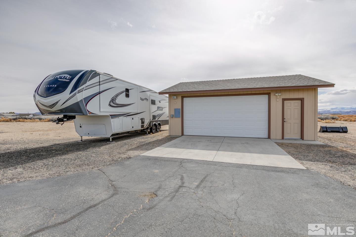 7565 Tamarack Avenue