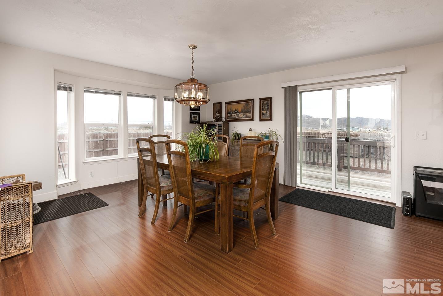 7565 Tamarack Avenue