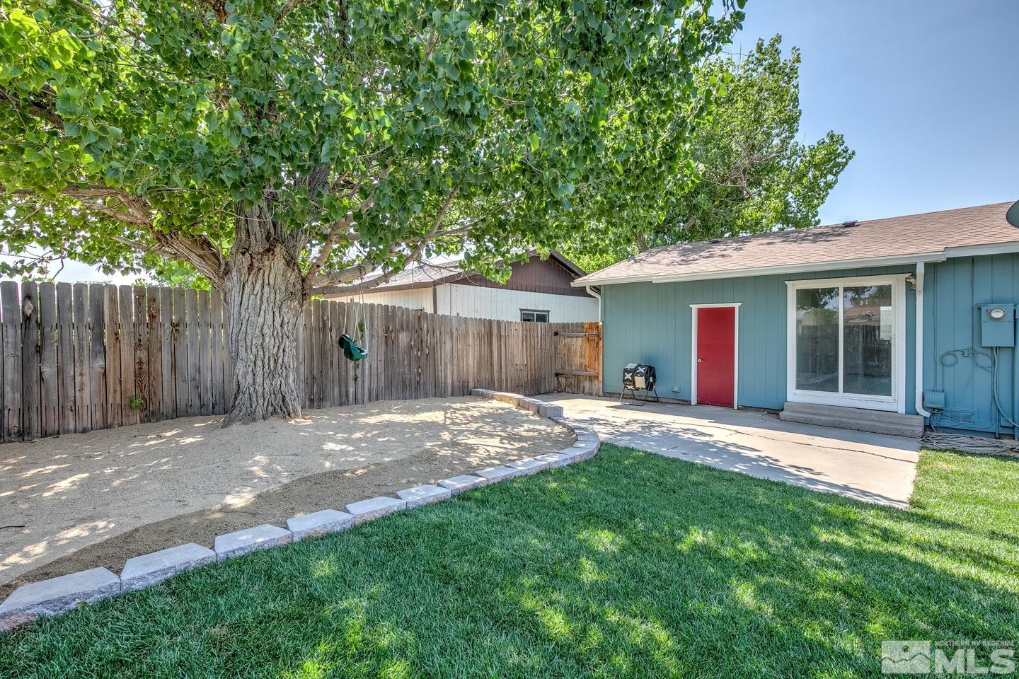 1040 Roberta Court