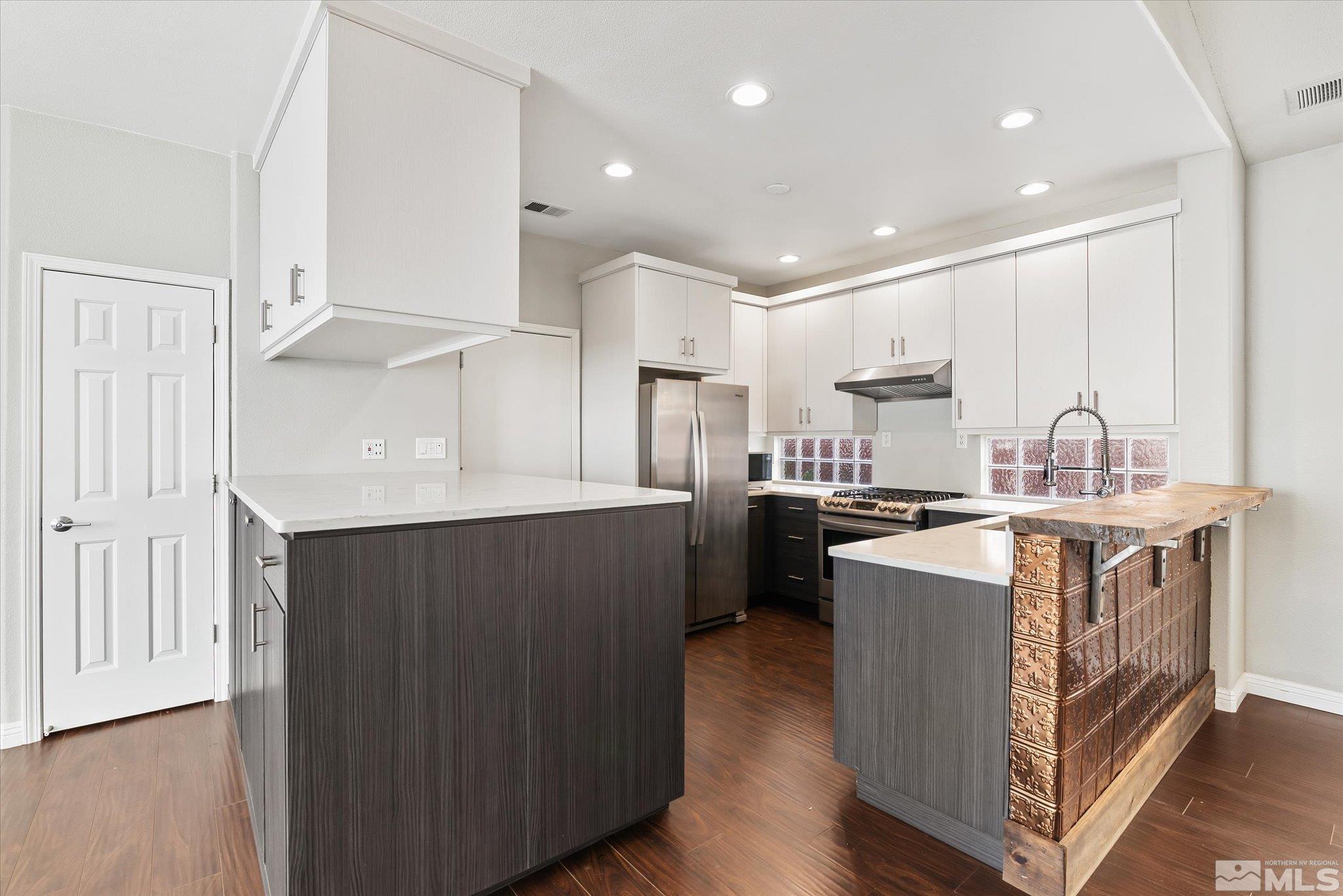 1197 Tule Drive