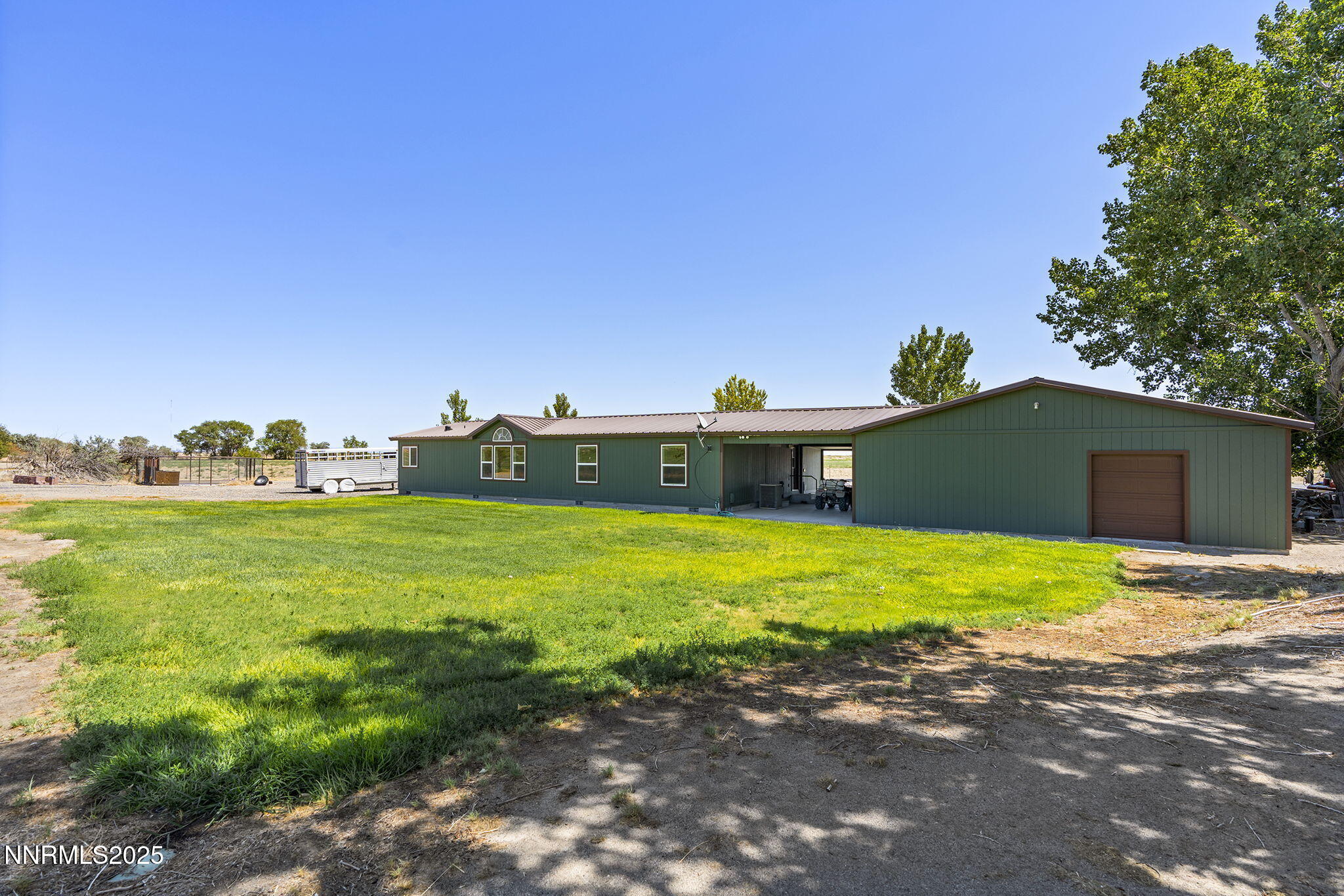 3880 Edwards Lane