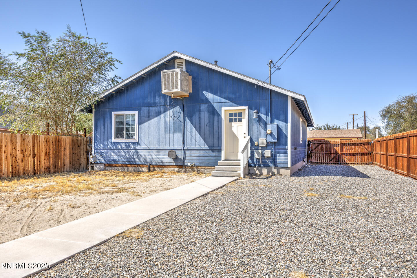 549 Lincoln Street