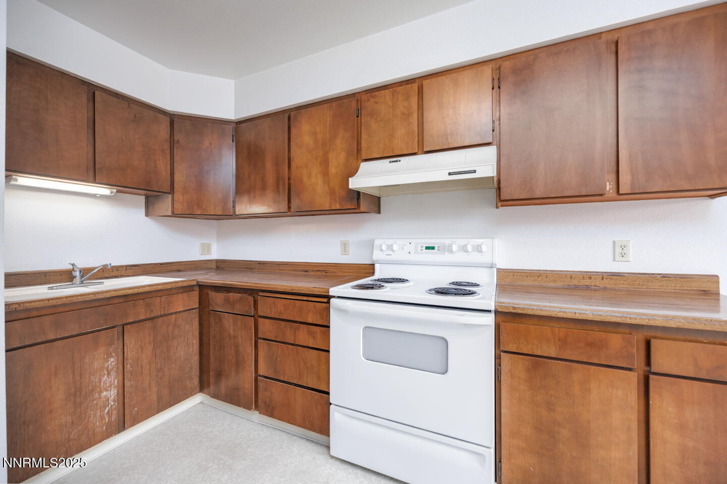 580 Churchill Street