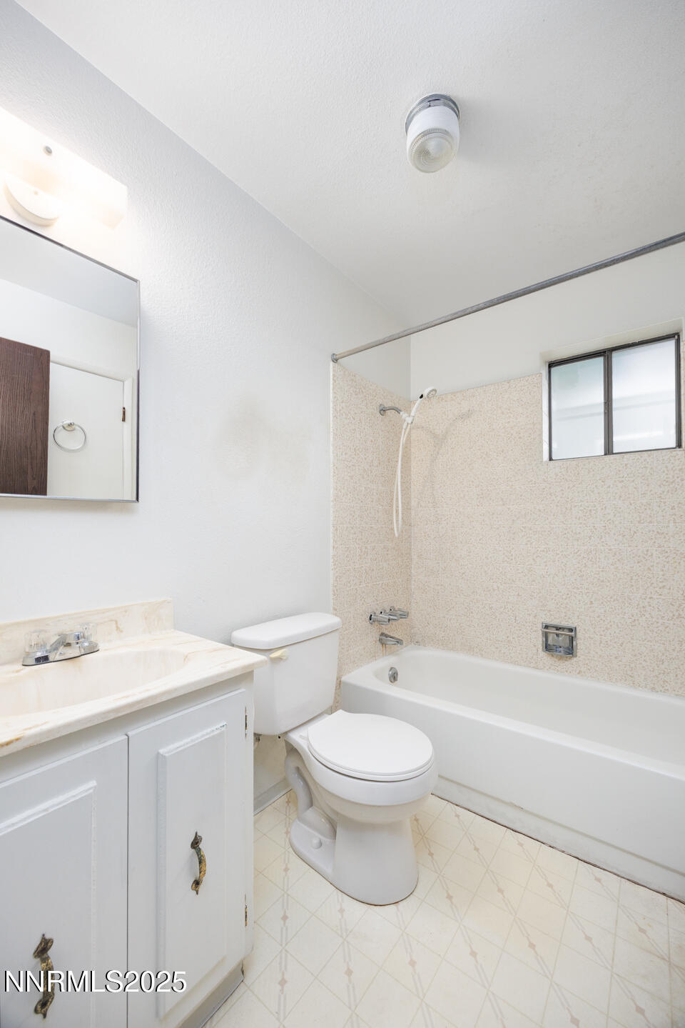 580 Churchill Street