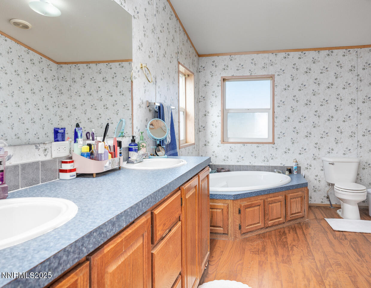 3717 Hillsboro Boulevard