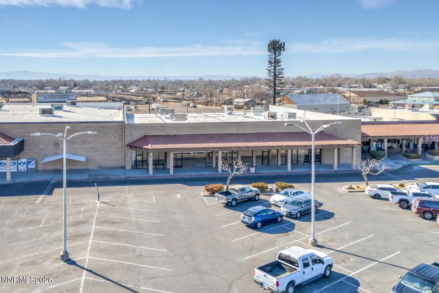 1895 W Williams Avenue