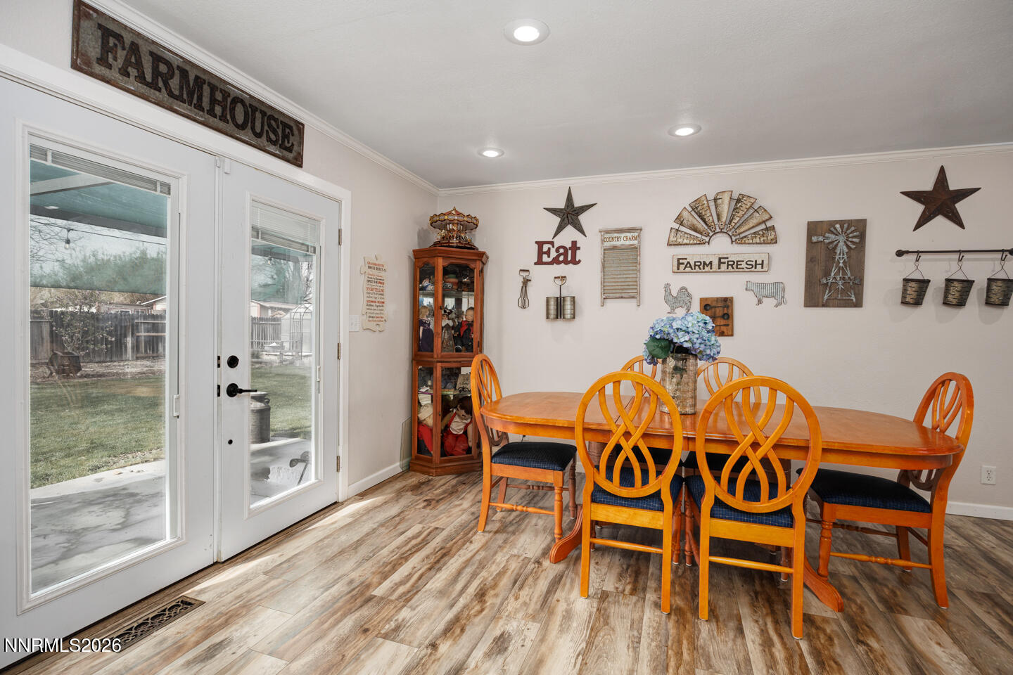 521 Meadow Glen Drive