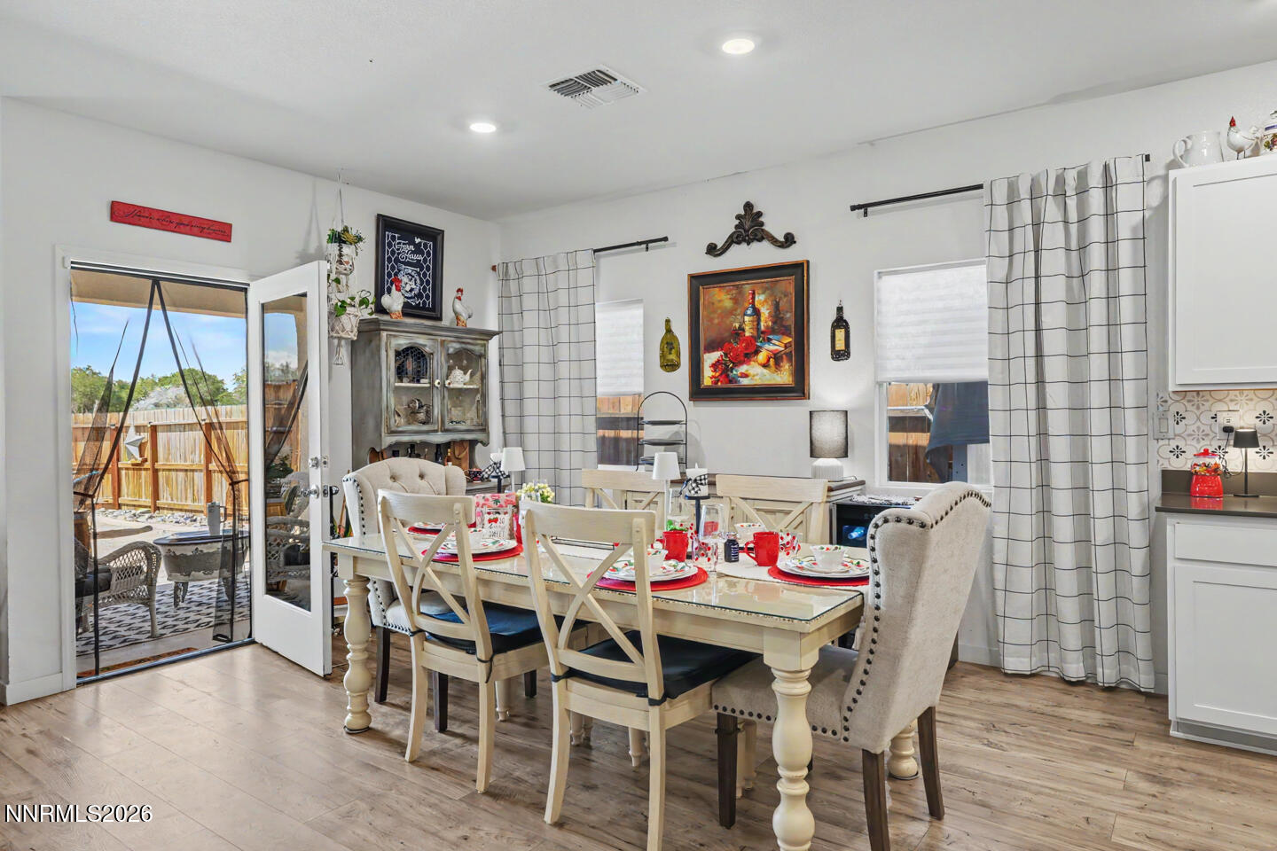 1085 Tamarack Court