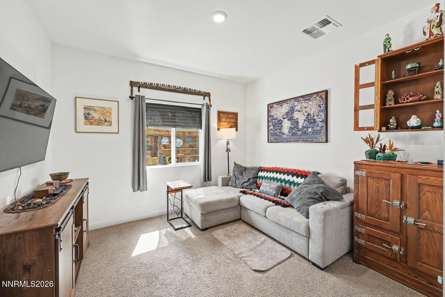 1085 Tamarack Court