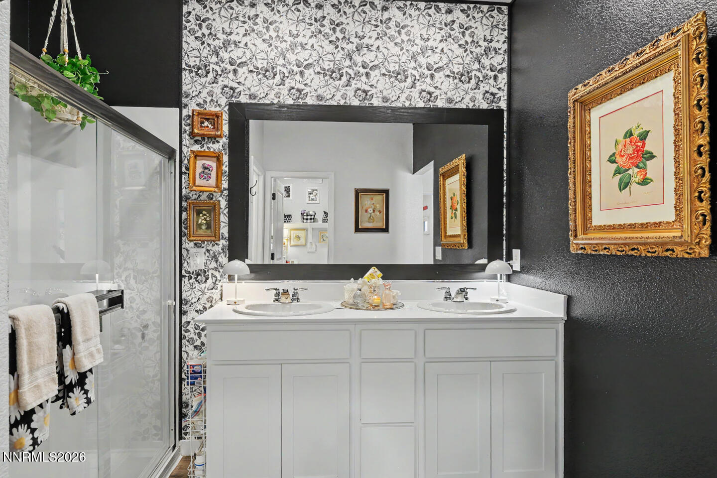1085 Tamarack Court