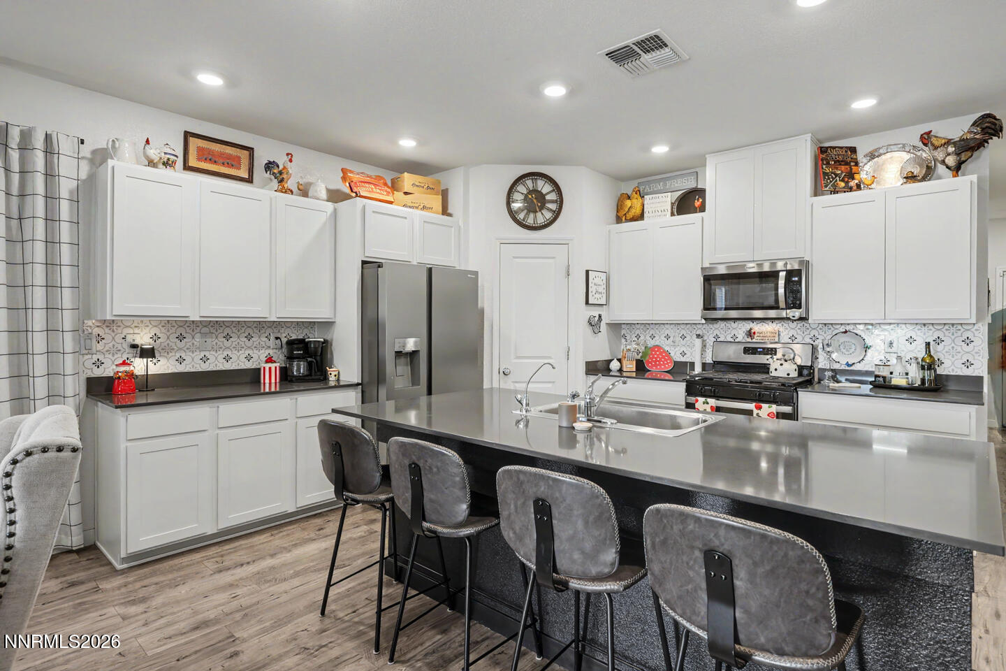 1085 Tamarack Court