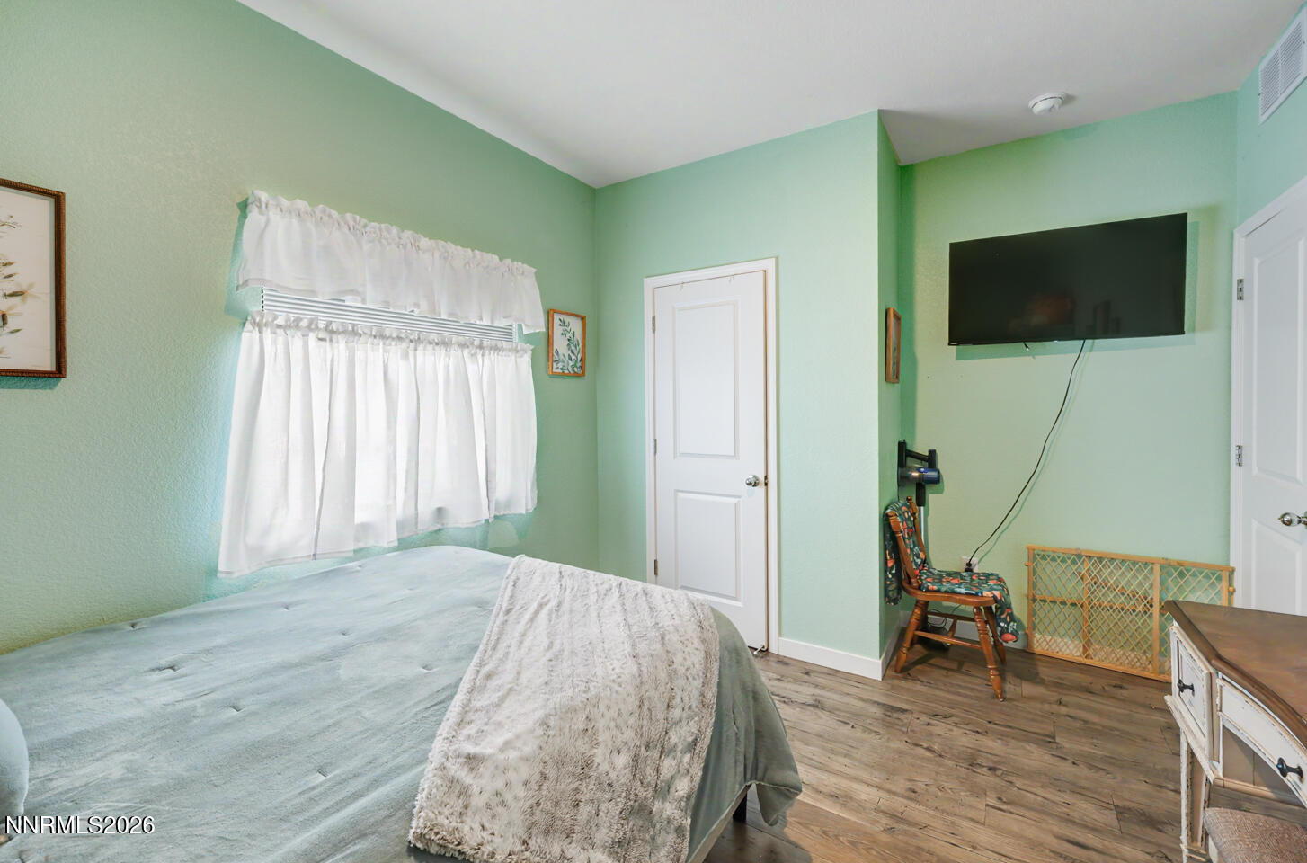 1085 Tamarack Court