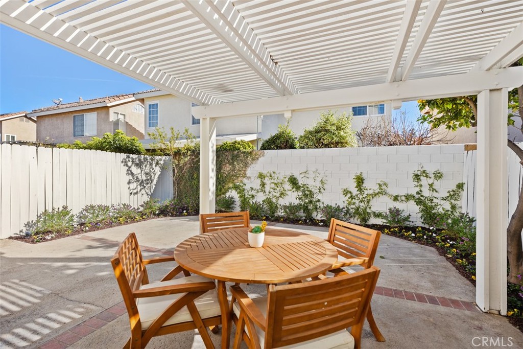 236 Eisenhower Way