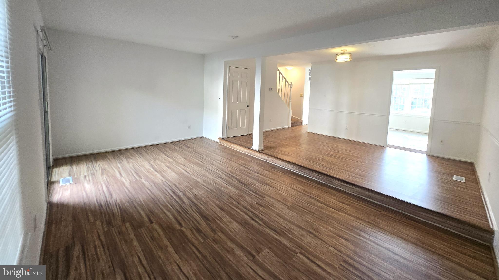 8814 SURVEYORS PL