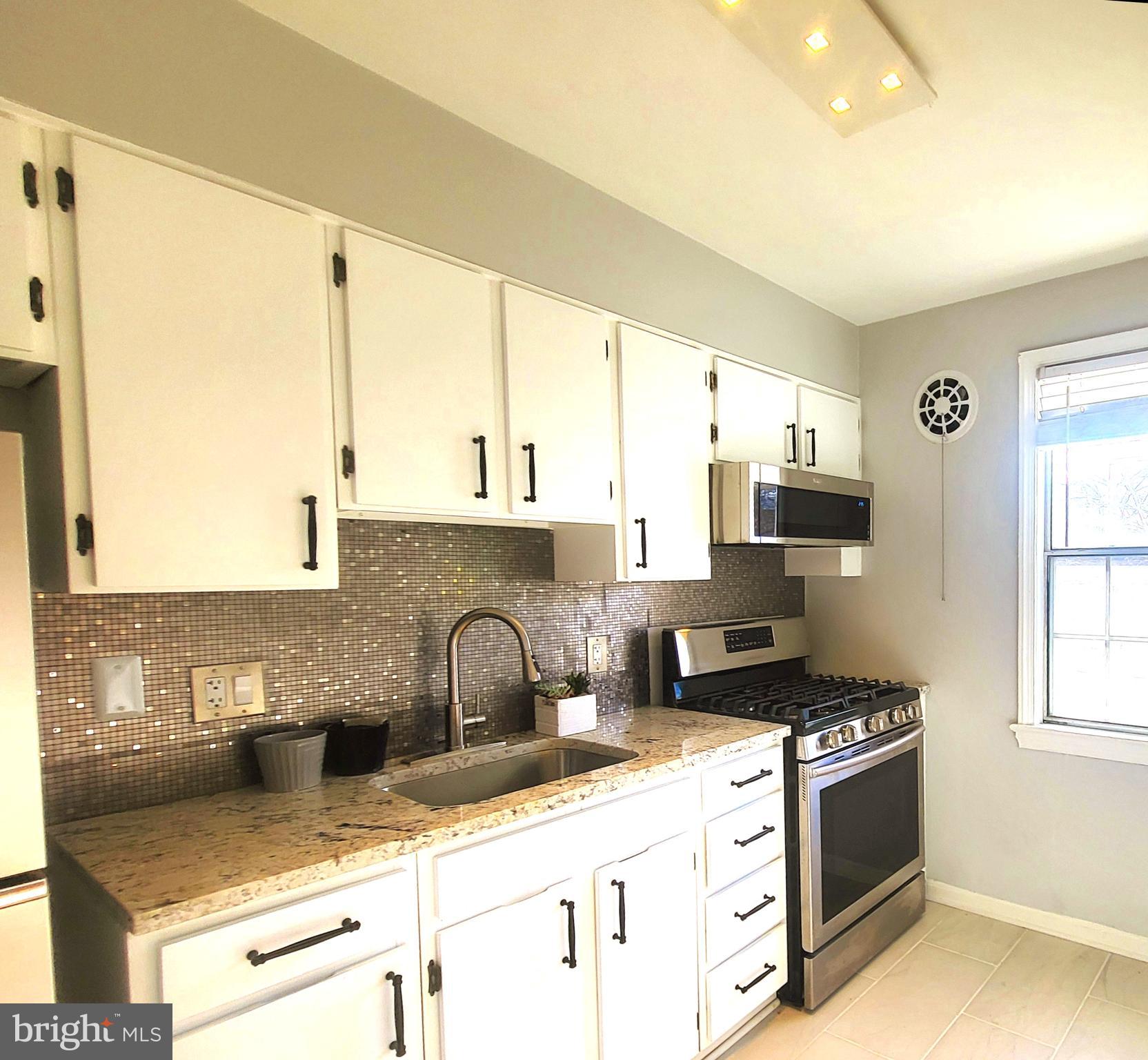 1203 BELLE VIEW BLVD #A2