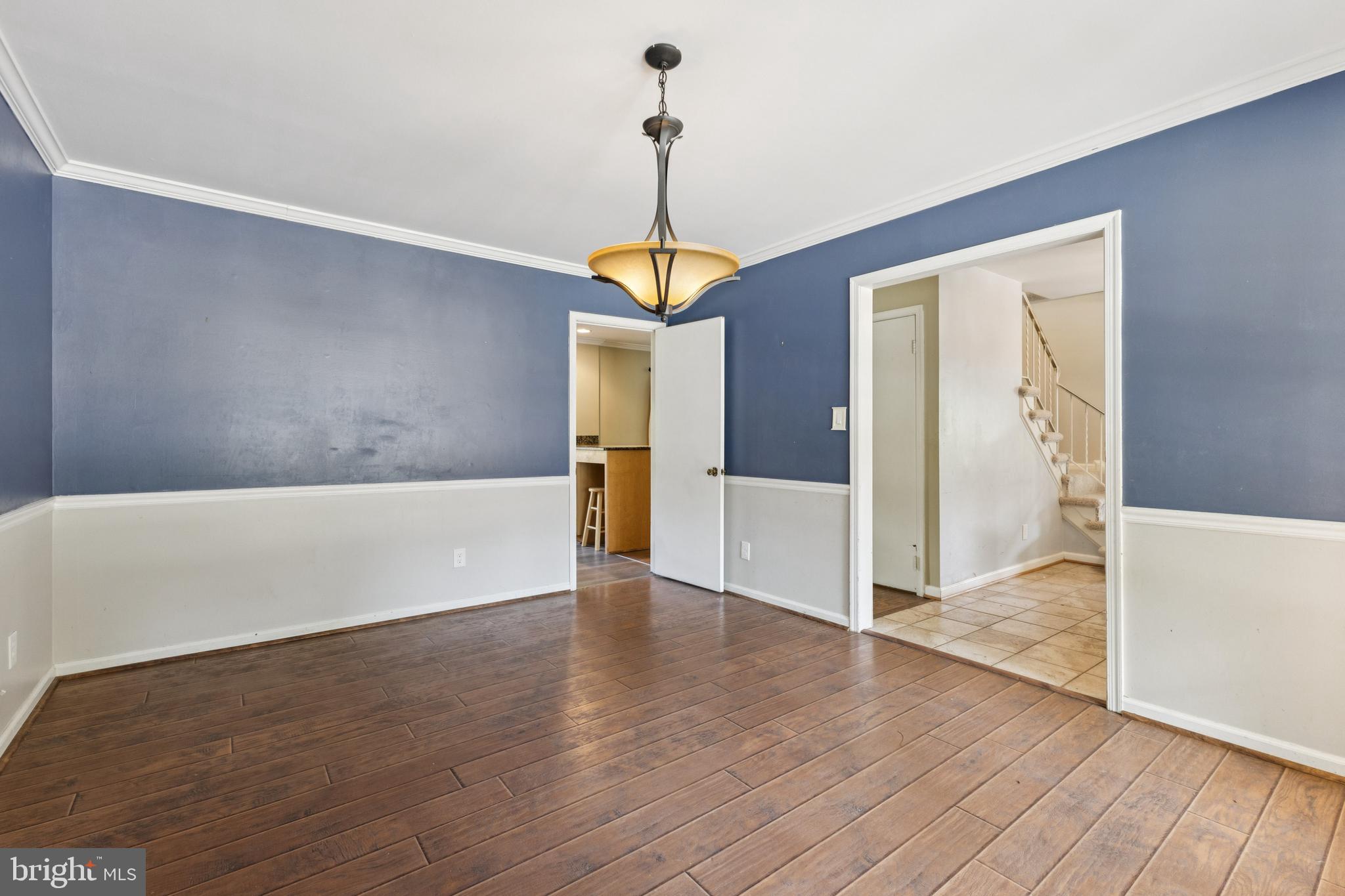 6108 LARSTAN DRIVE