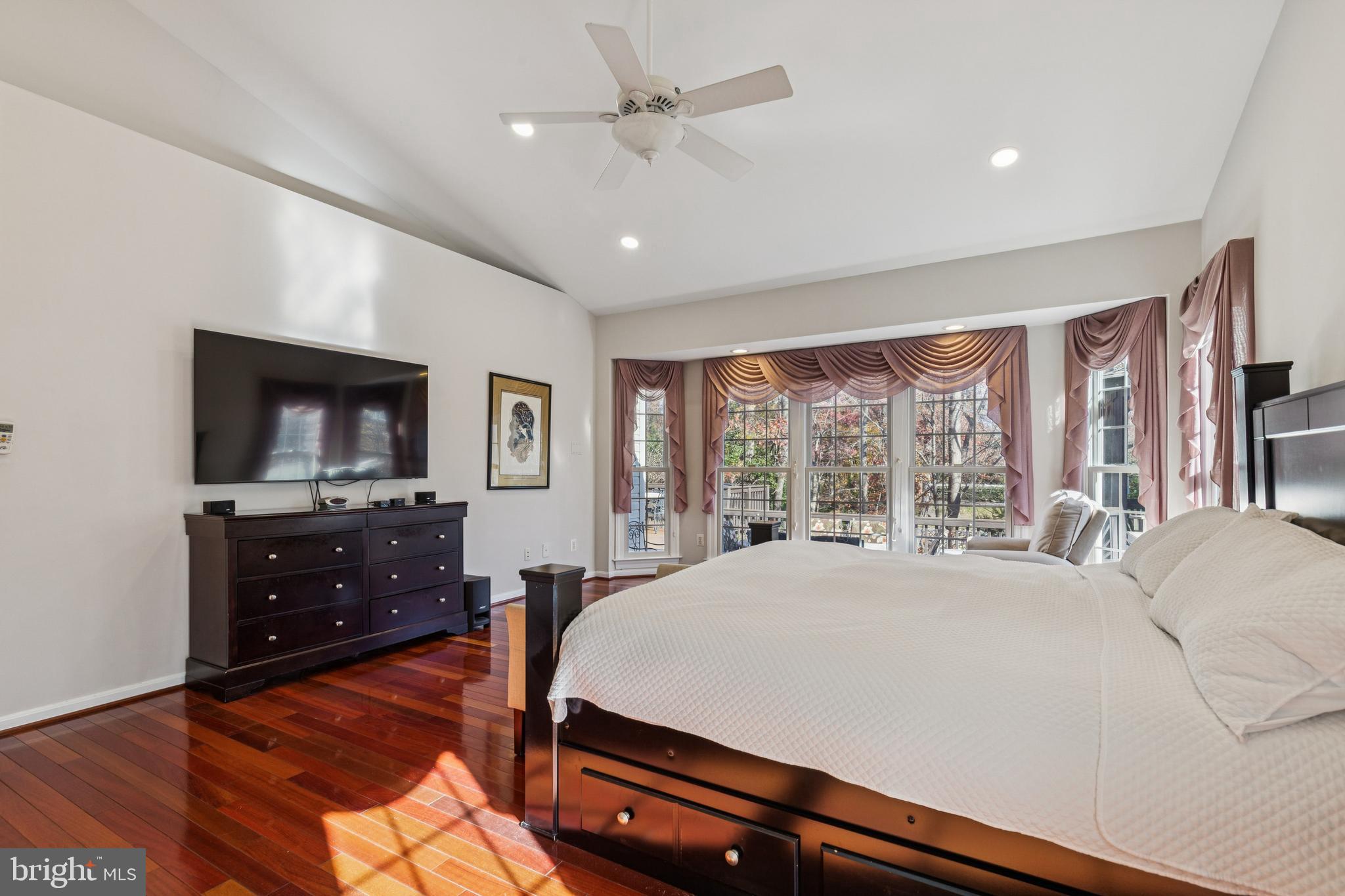 8153 OLD BARRINGTON BOULEVARD