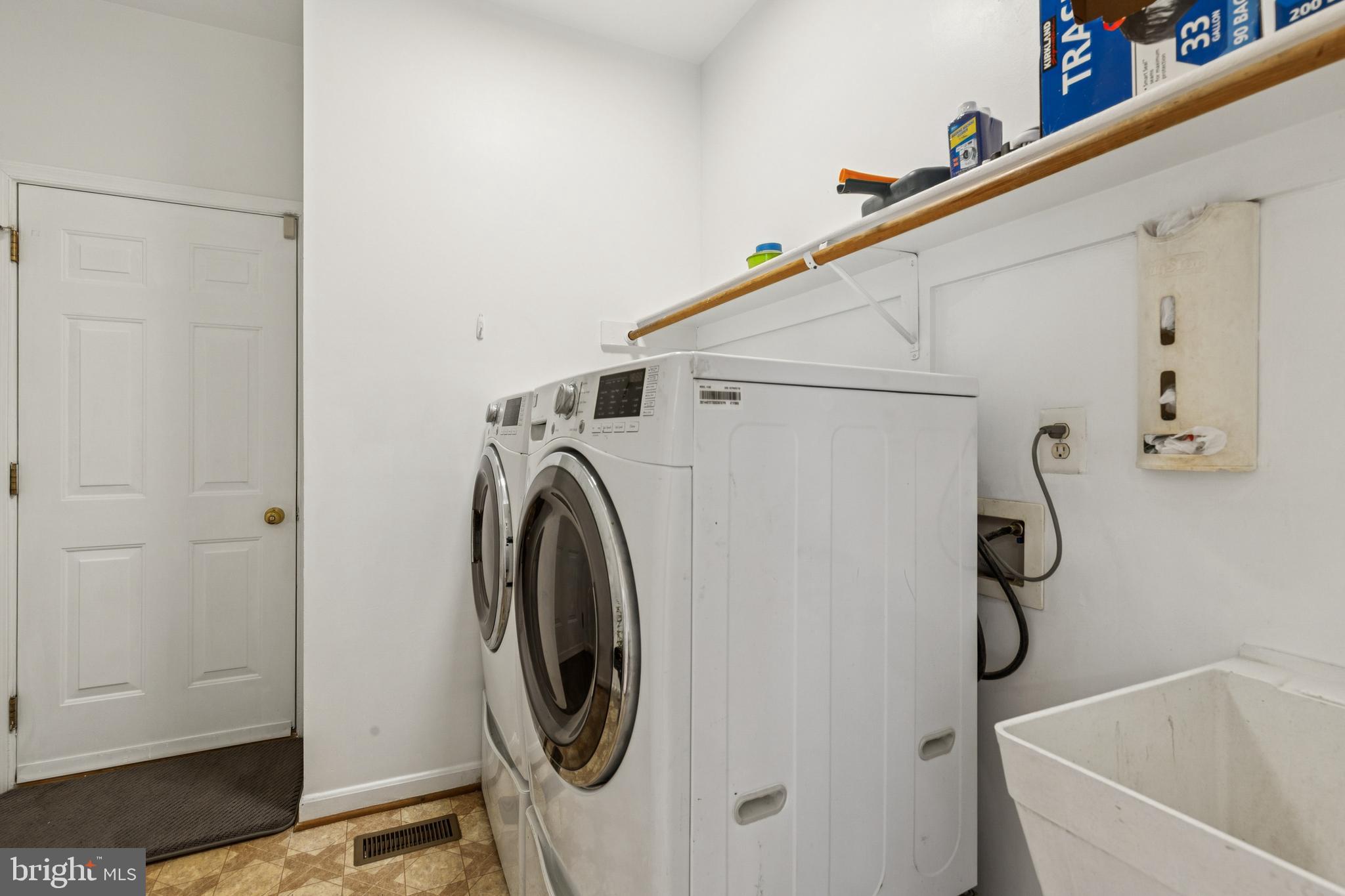 8153 OLD BARRINGTON BOULEVARD