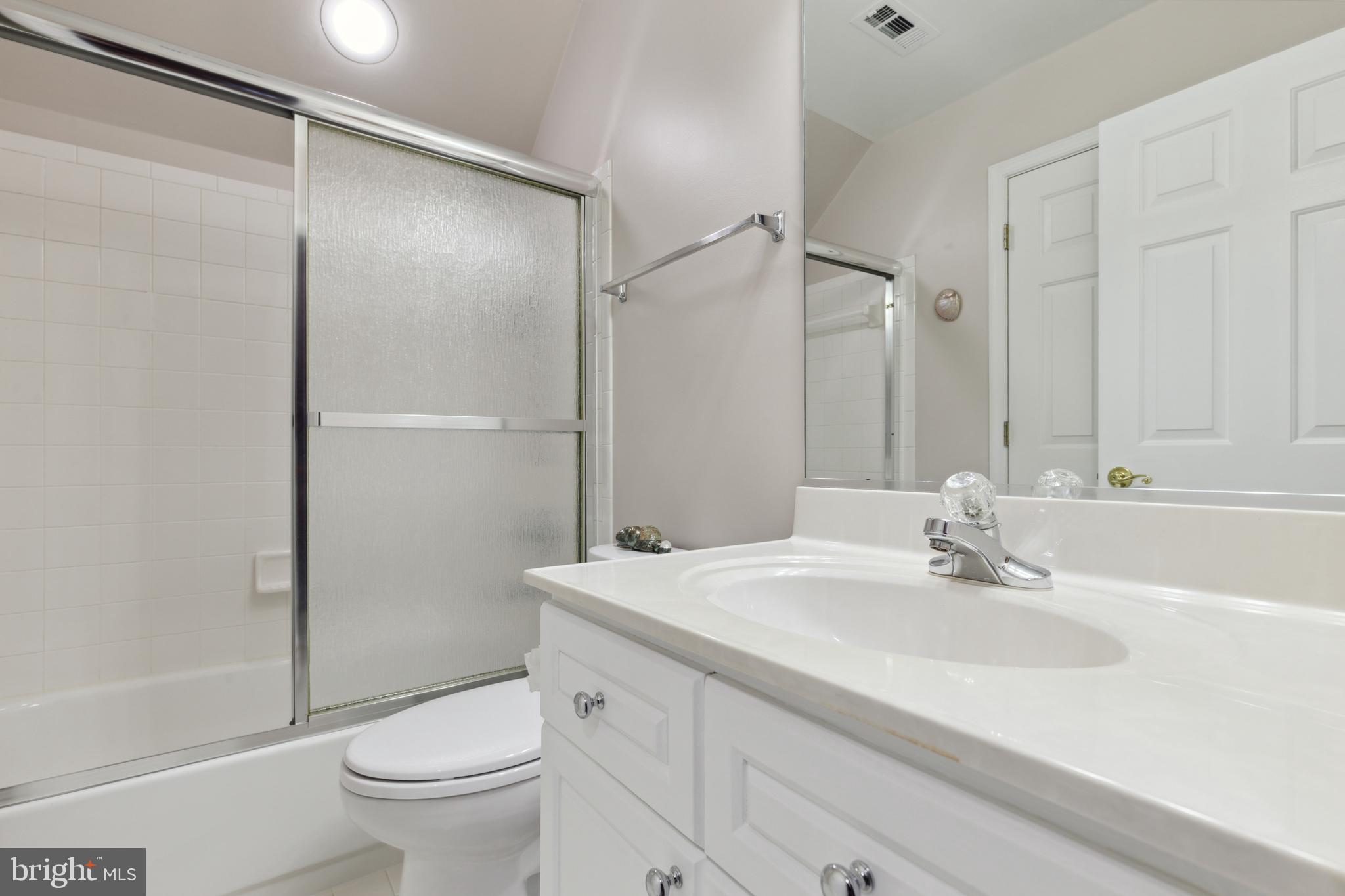 13299 Robling Ct