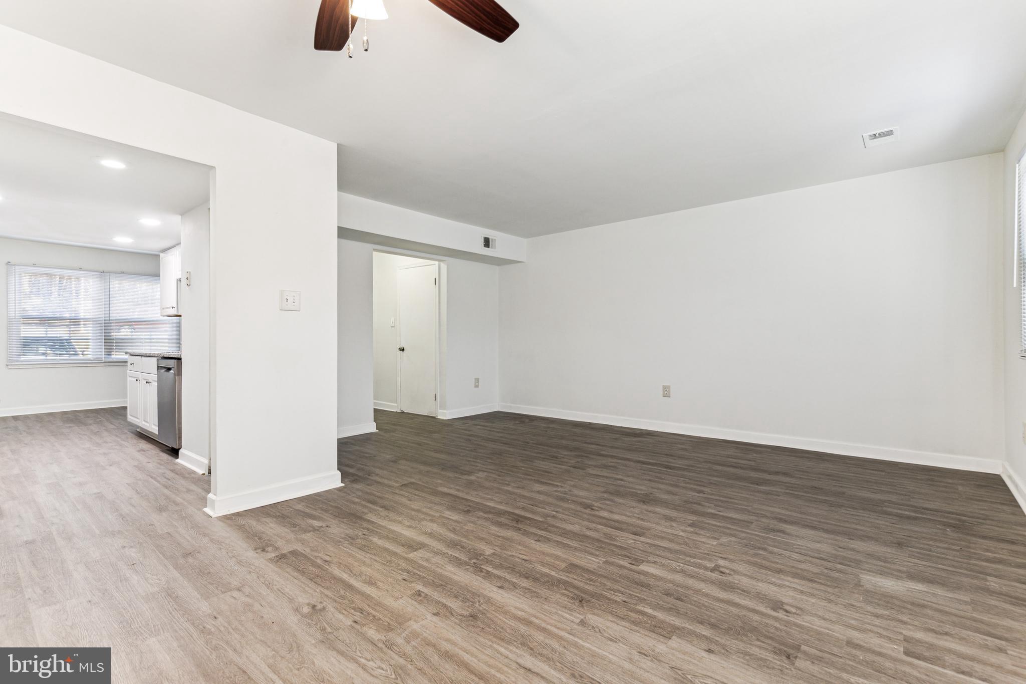 2068 Mayflower Dr