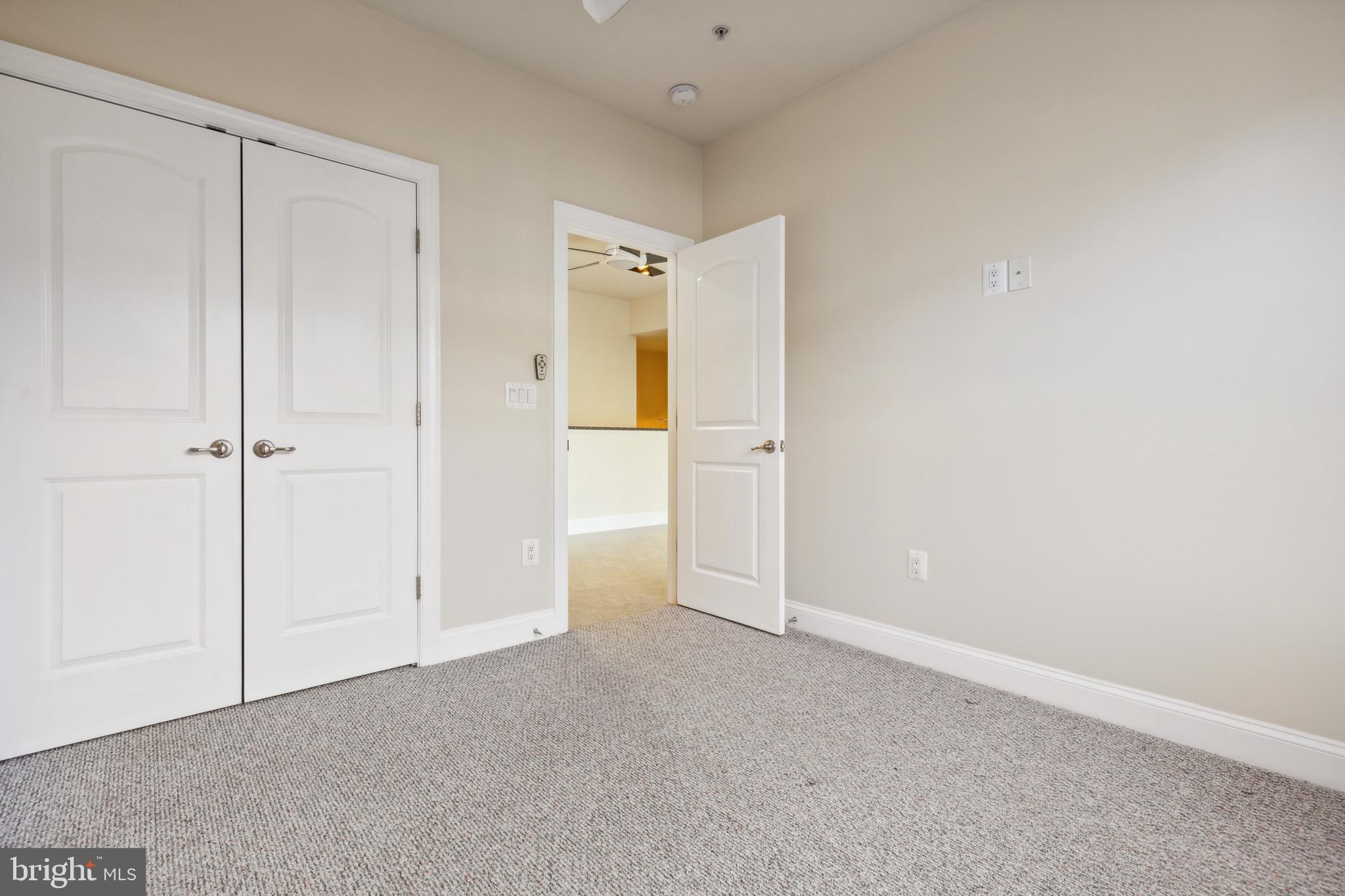 2129 Abbottsbury Way