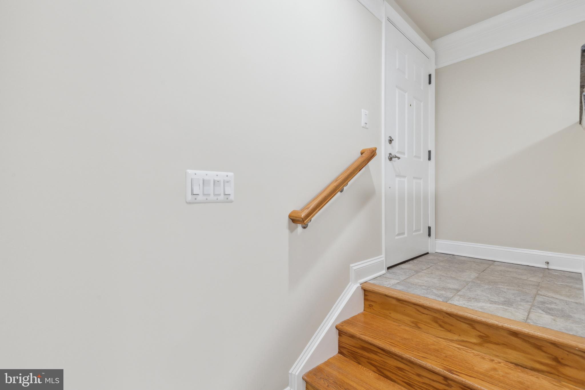 2129 Abbottsbury Way