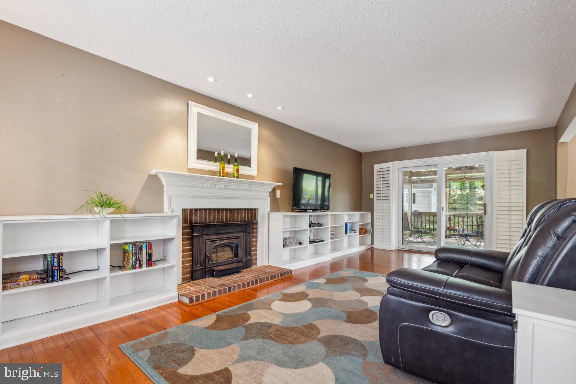 16053 Laconia Cir