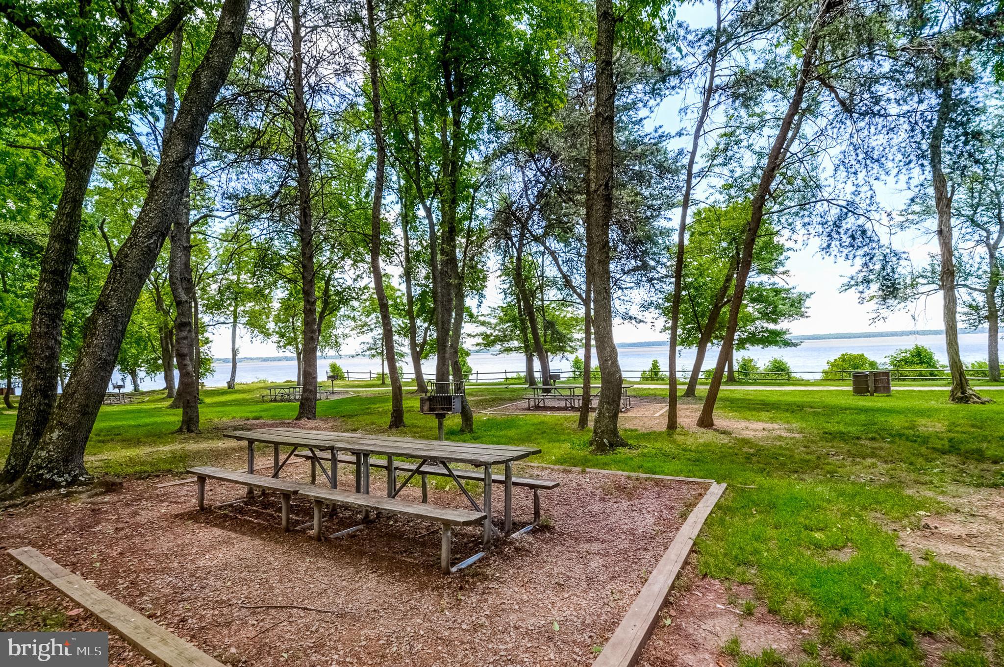 16053 Laconia Cir