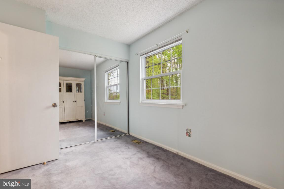16053 Laconia Cir