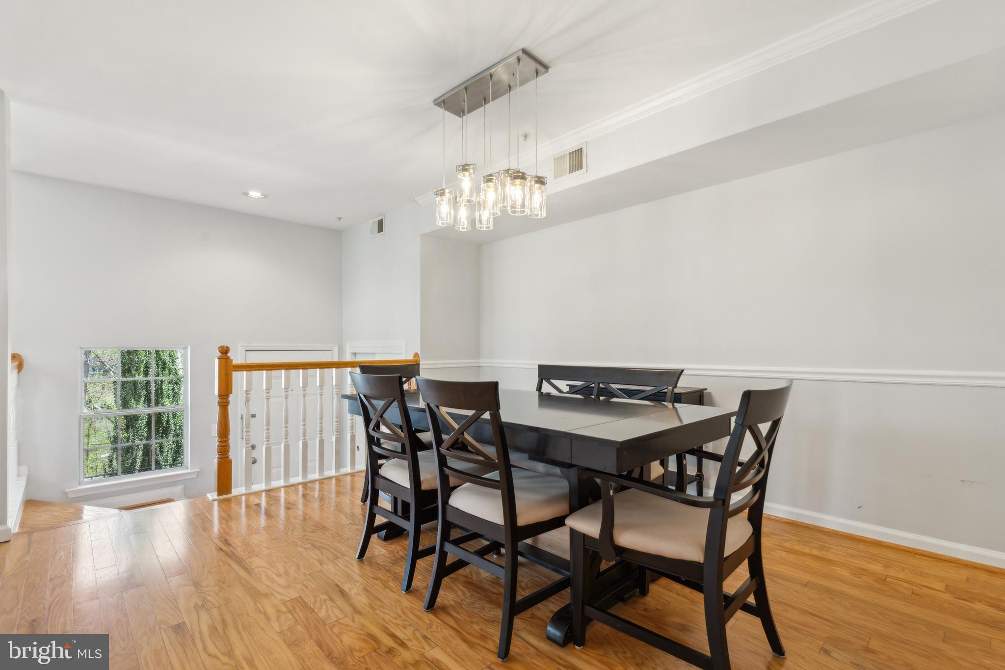 313 Overlook Dr #313