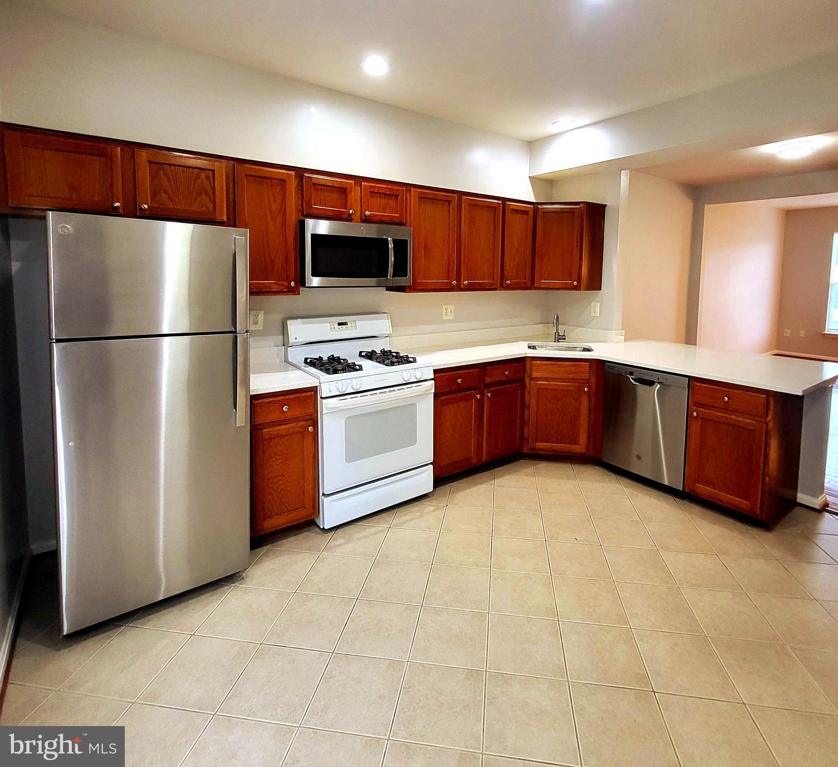 14335 MADRIGAL DR