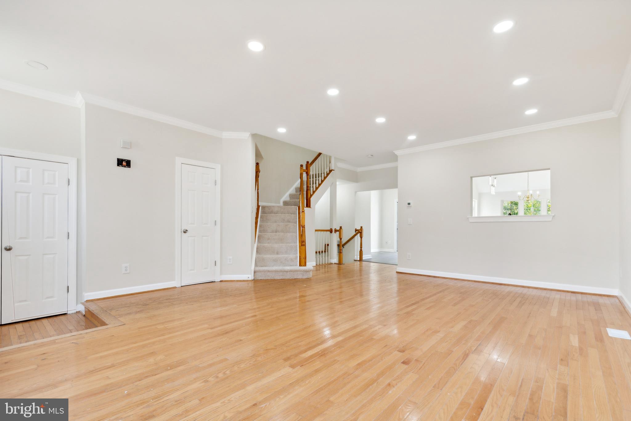 14106 Madrigal Dr